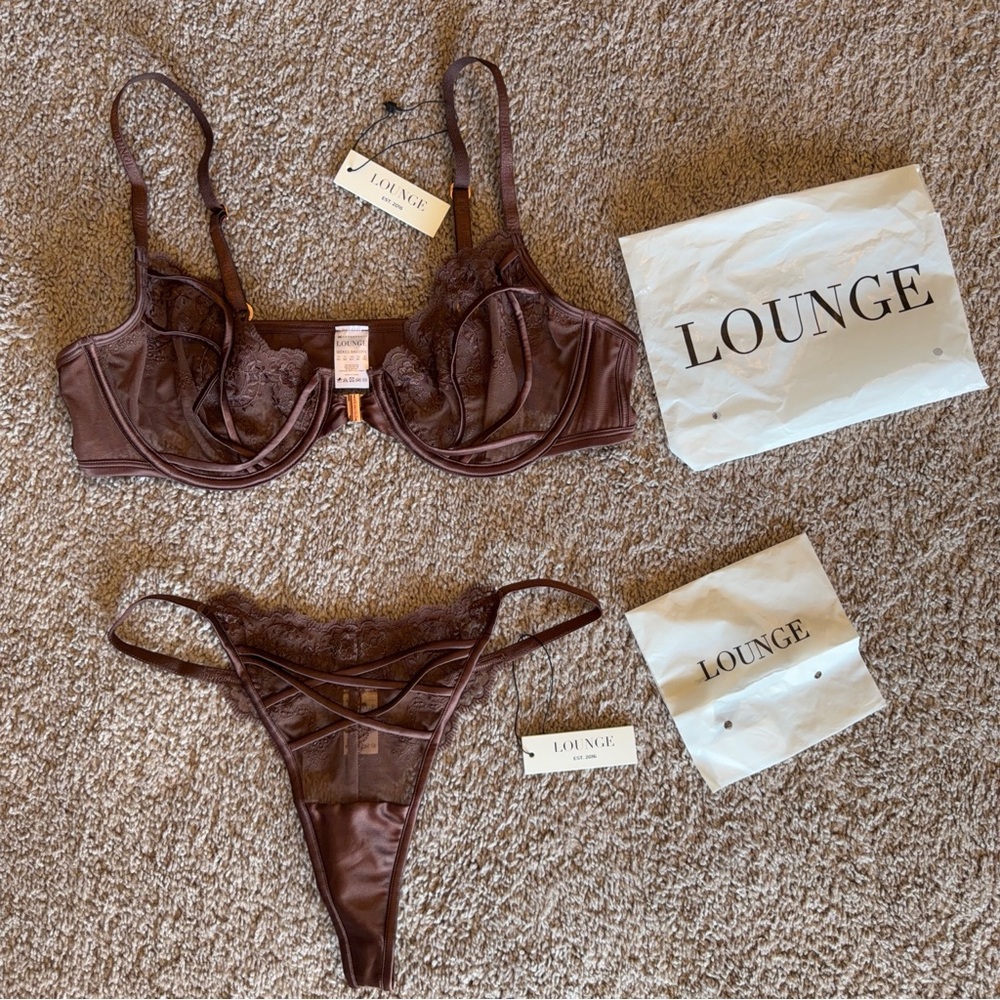 Lounge Seduce Front-Fastening Balcony Bra and Thong Set - Picture 5 of 10